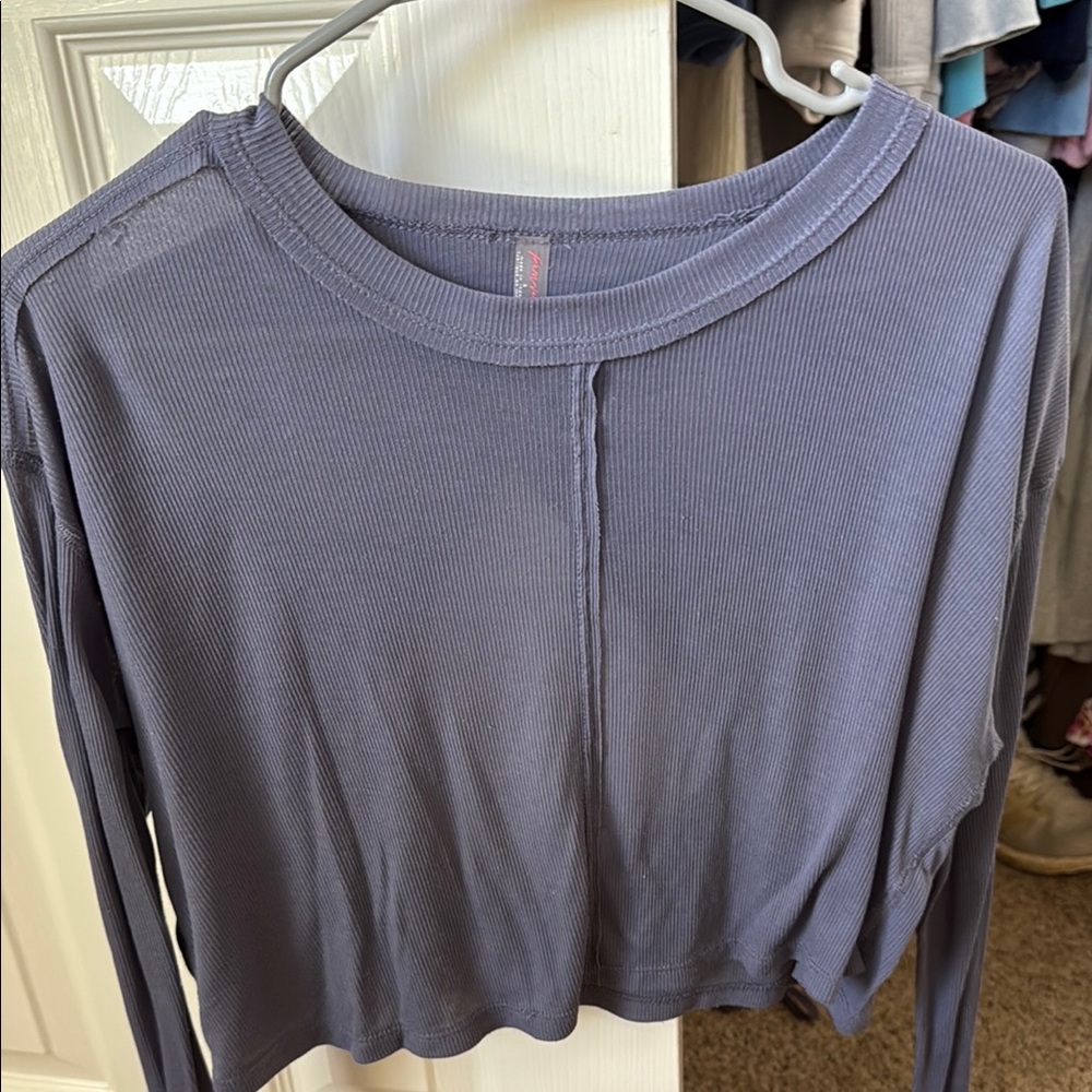 Free People Gray Long Sleeve Crop Tee